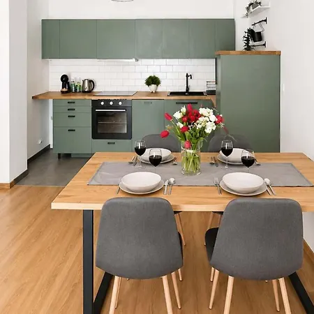 Apartament 3-room Near Atlas Arena
